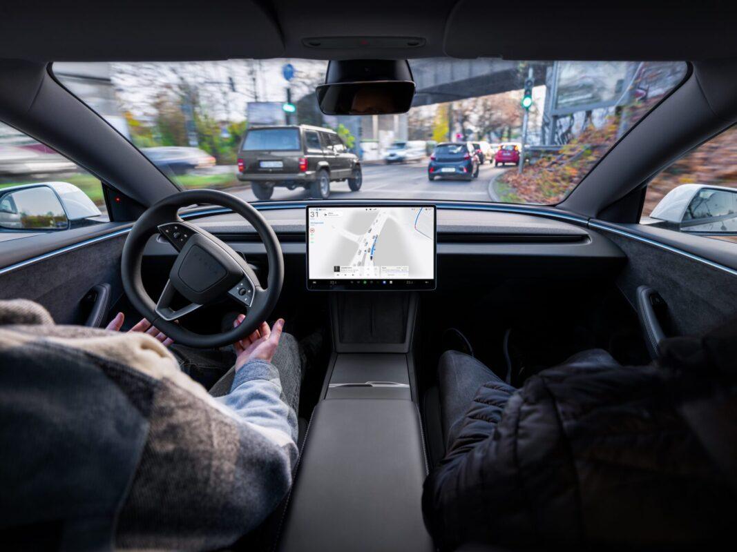 Tesla Ends One-Time FSD Purchase in UK & Across Europe